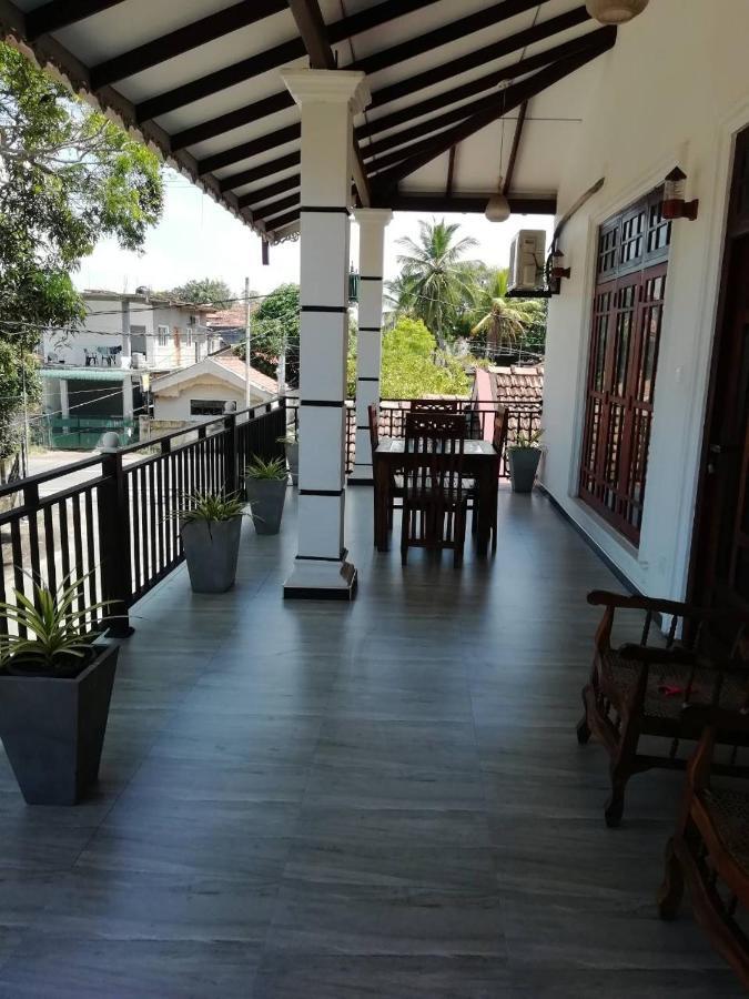 Reshani Guest House Negombo Exterior foto
