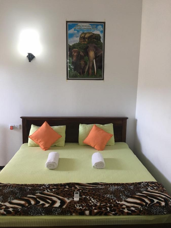 Reshani Guest House Negombo Exterior foto