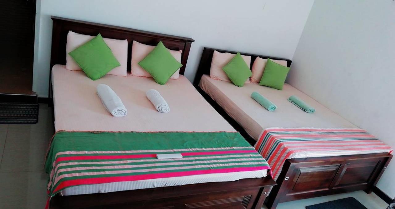Reshani Guest House Negombo Exterior foto