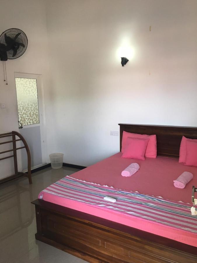 Reshani Guest House Negombo Exterior foto